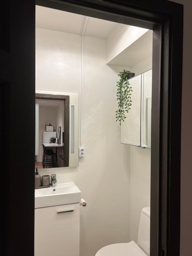 1 Bedroom Apartment Хабнарфьордюр Экстерьер фото